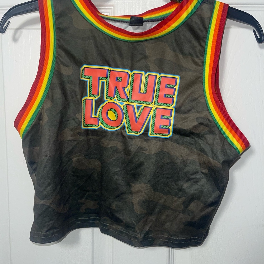 Army crop top
